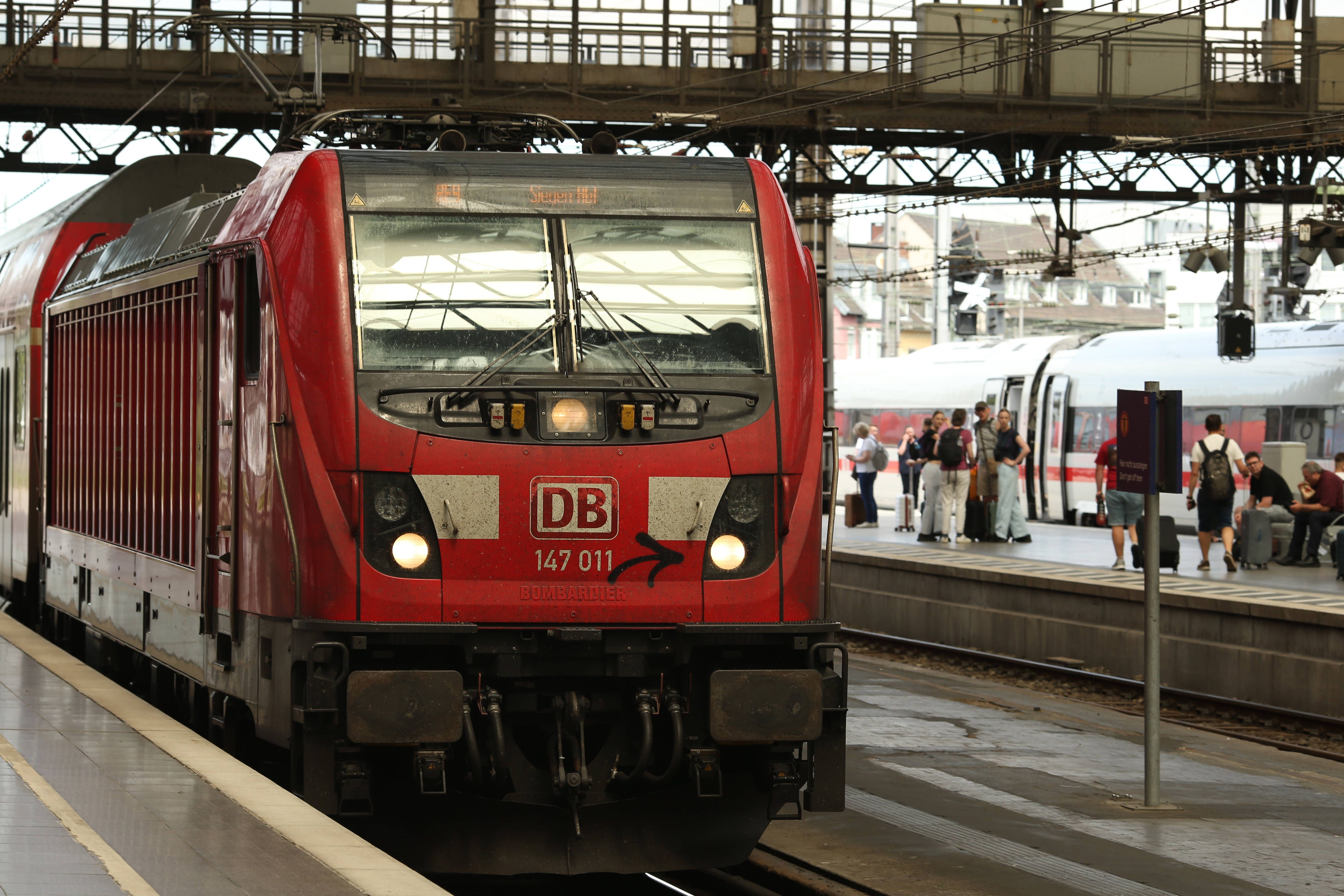 Dynamik der lustlosen Stagnation: Die Deutsche Bahn ist zum Sinnbild des deutschen Niedergangs geworden