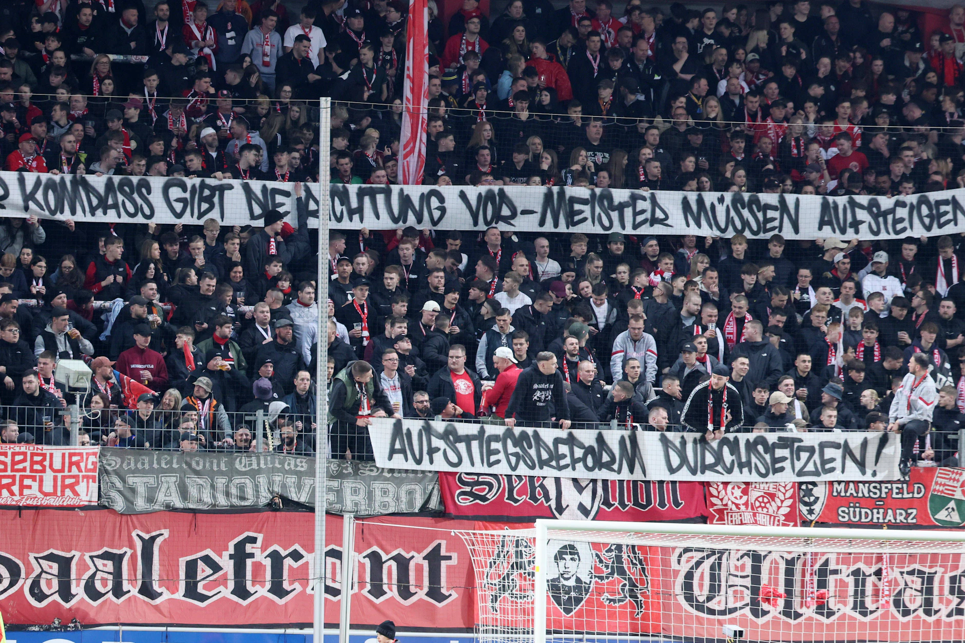 Die Reform der Regionalliga steht vor einer ungewissen Zukunft. Die Verbände liegen mit ihren Meinungen weit auseinander.