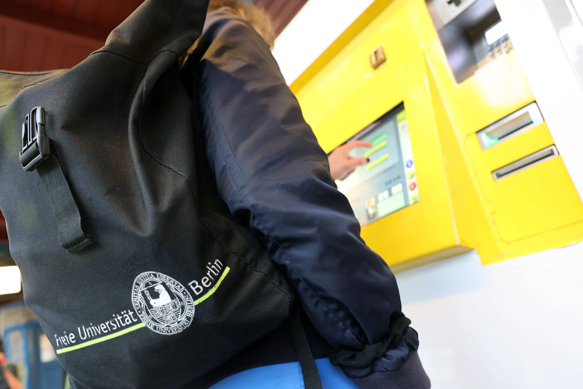 BVG schafft Fahrkartenautomaten in Berlin komplett ab