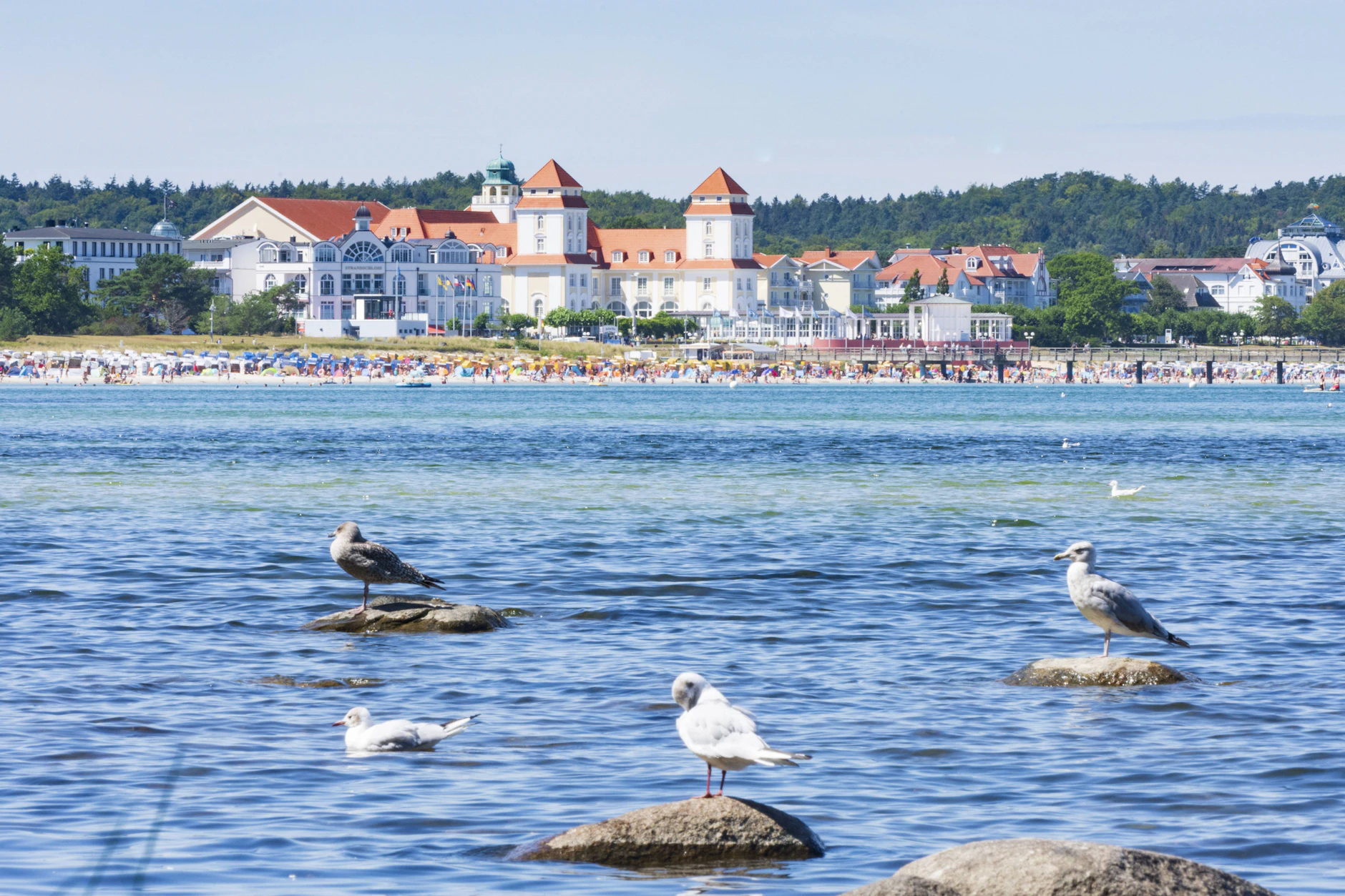 Binz auf Rügen lockt mit angenehmen Sommer-Temperaturen.