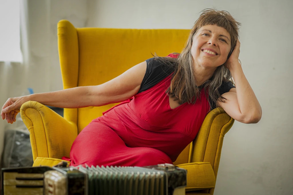 Die Pianistin Agnes Ponizil