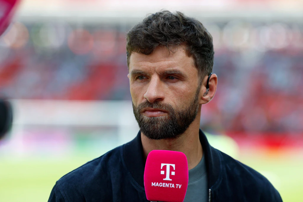 Eigentlich weit weg und doch nah dran: Thomas Müller ist bei dieser Fußball-Weltmeisterschaft als TV-Experte im Einsatz gewesen.