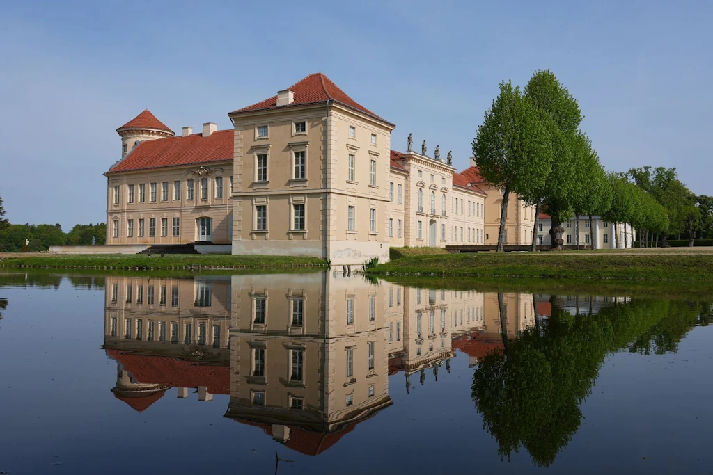 Im Schloss Rheinsberg ist das Kurt-Tucholsky-Literaturmuseum beheimatet.