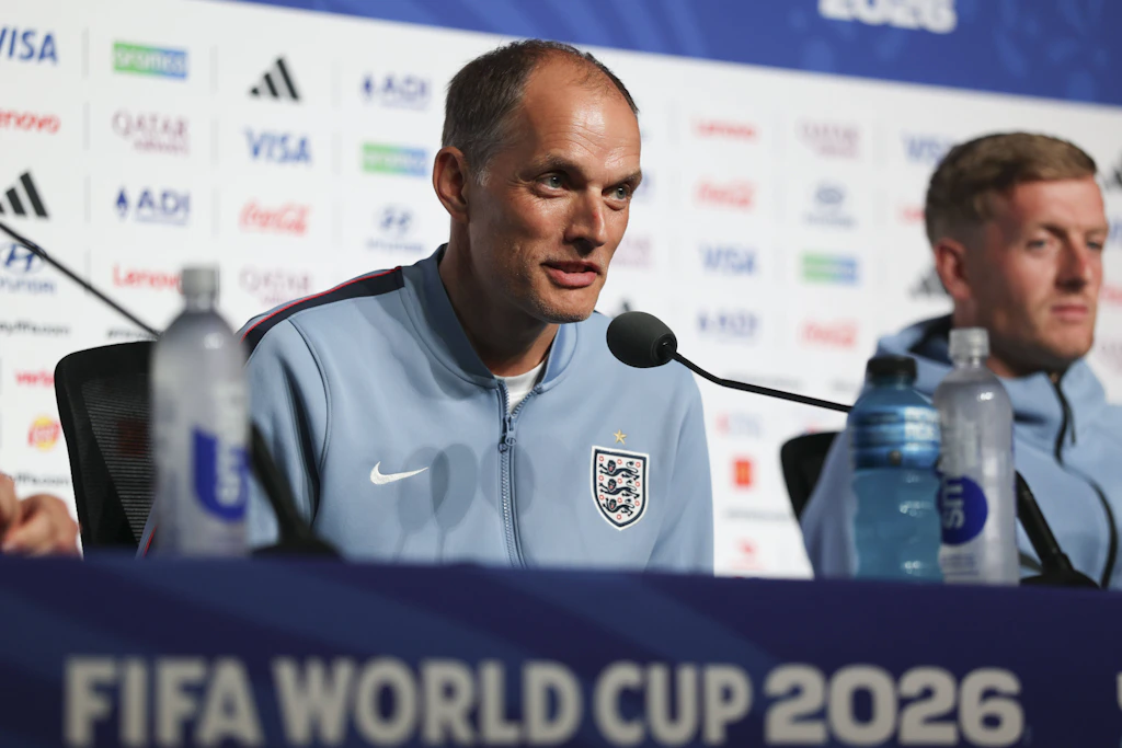 Thomas Tuchel: Der England-Coach bereitet seine Mannschaft gezielt auf ein mögliches Elfmeterschießen vor.
