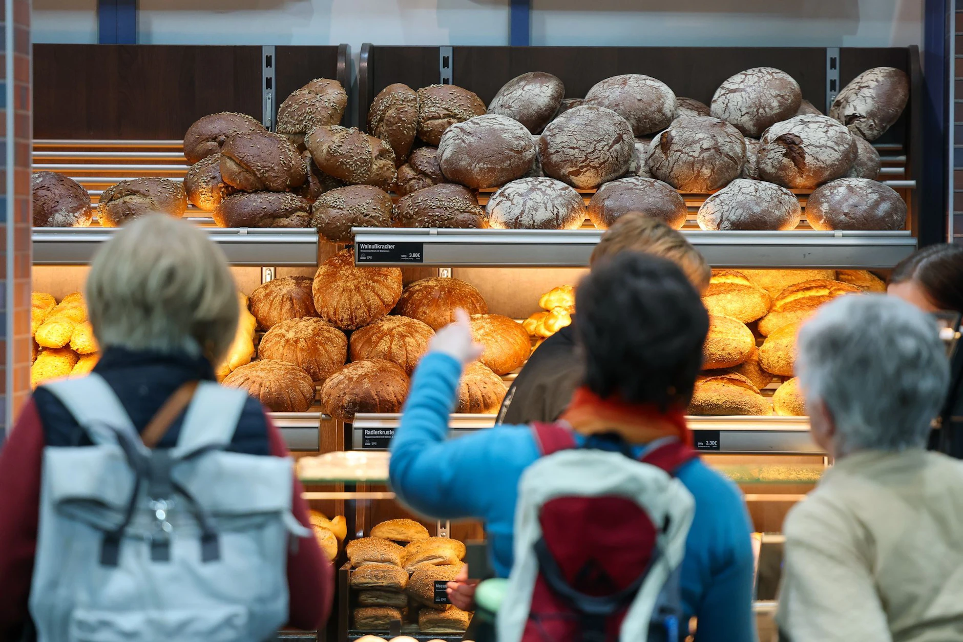 Bäckereien sollen länger öffnen dürfen, wünscht sich Kanzler Friedrich Merz.