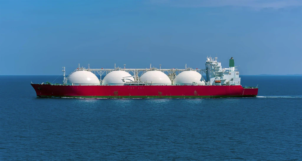 Gaspreis knackt 90 Euro: Europas Kampf um LNG spitzt sich vor dem Winter zu