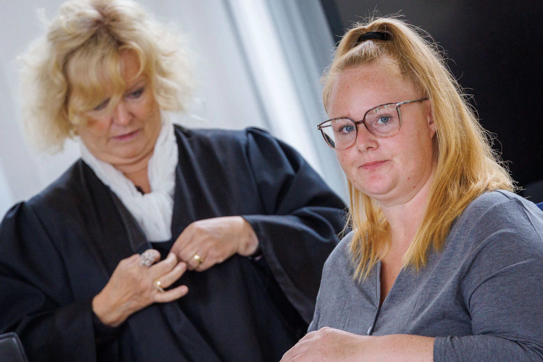 Fabians Mutter Dorina L. tritt in dem Fall als Nebenklägerin auf. Sie wird von Anwältin Christine Habetha vertreten.