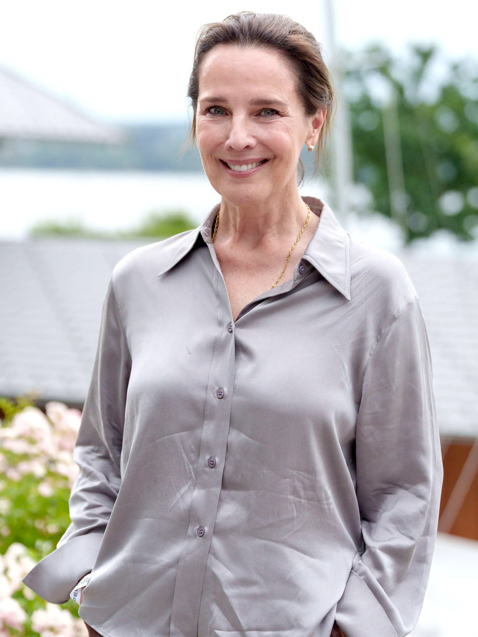Mit 61 Jahren wirkt Désirée Nosbusch noch außergwöhnlich jung.
