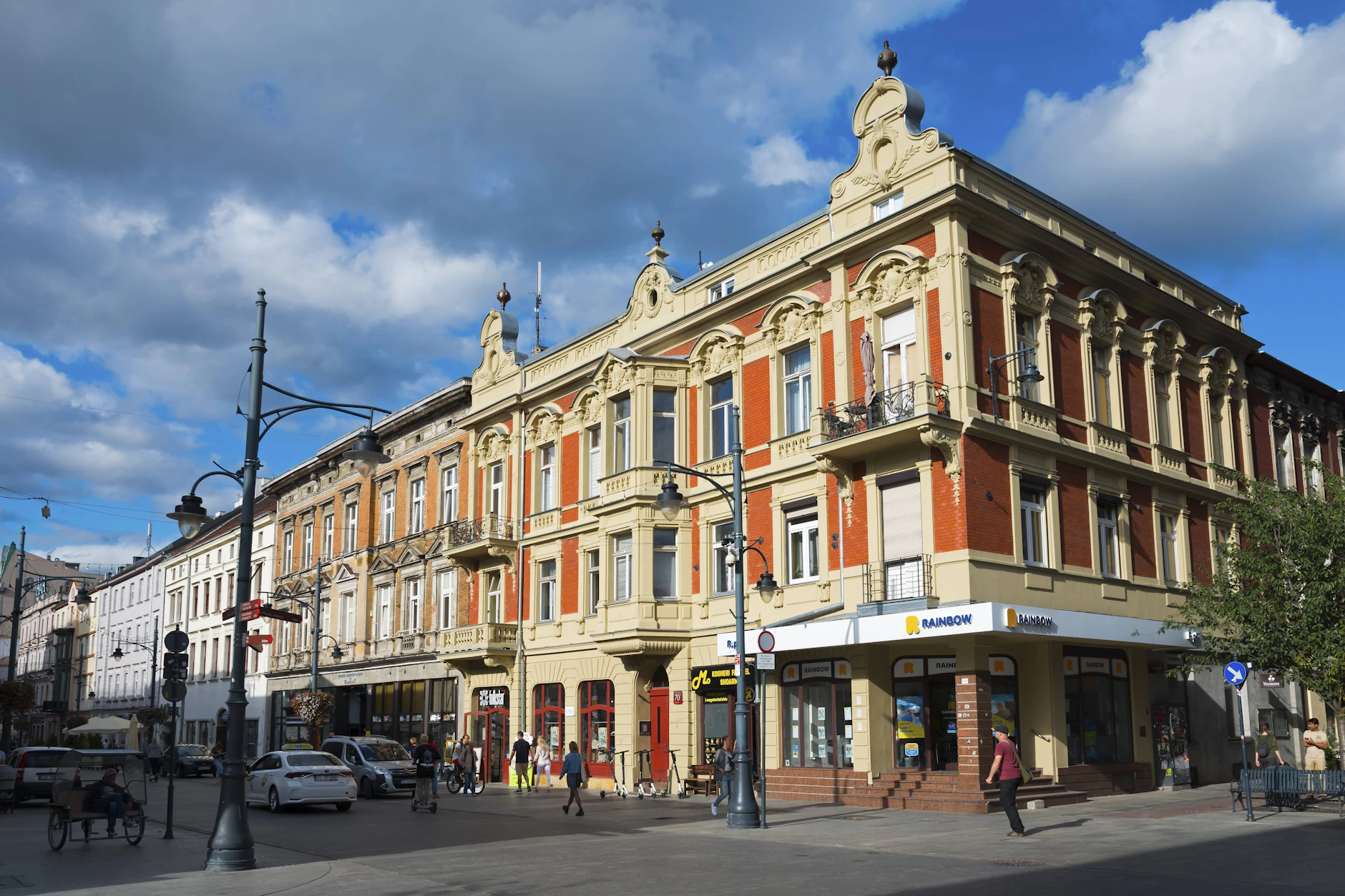 In Lodz finden Touristen einige historische Gebäude im Renaissance-Stil.