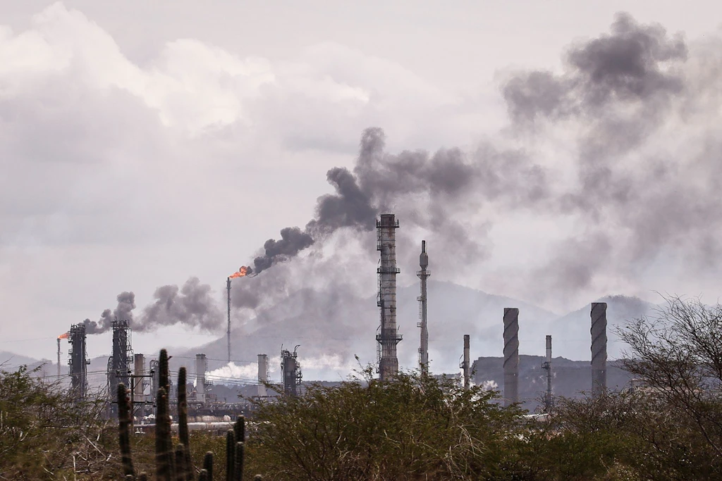 Der Industriepark für Erdöl und Petrochemie „Jose Antonio Anzoategui“ in Venezuela.