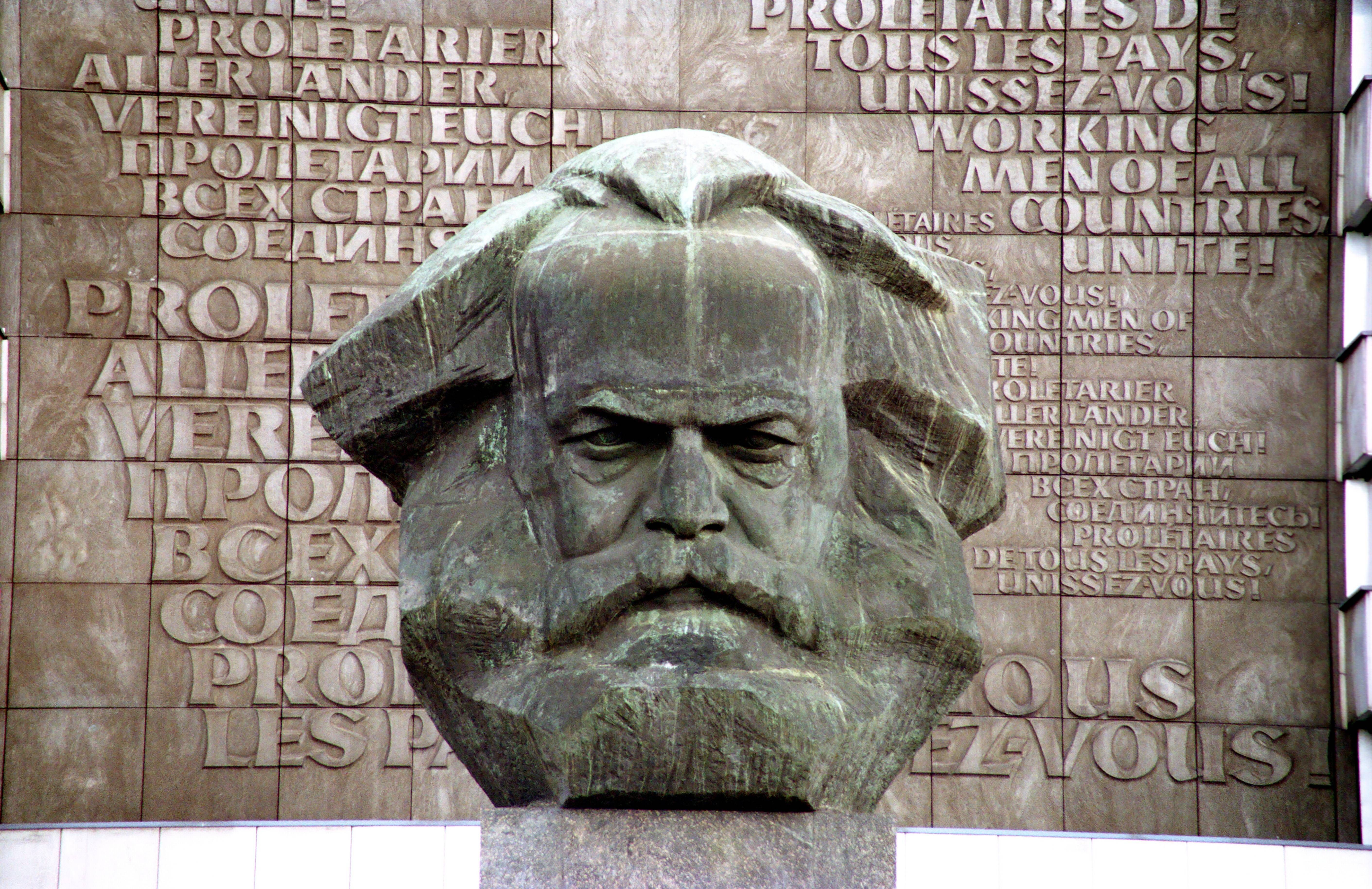 Karl-Marx-Kopf in Chemnitz: Die Geheimnisse des größten „Nischel“ der DDR