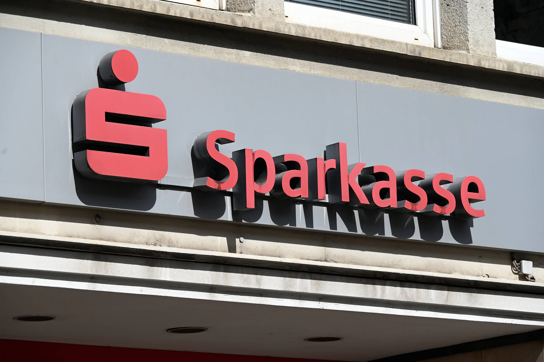 Eine Neuerung der Sparkasse betrifft Millionen Kunden.