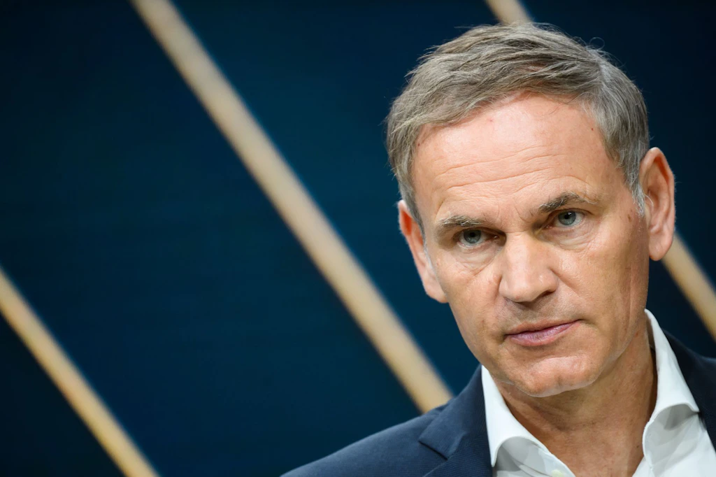 Ultimatum abgelaufen, Belegschaft unsicher: VW-Betriebsrat kritisiert Konzernchef Blume