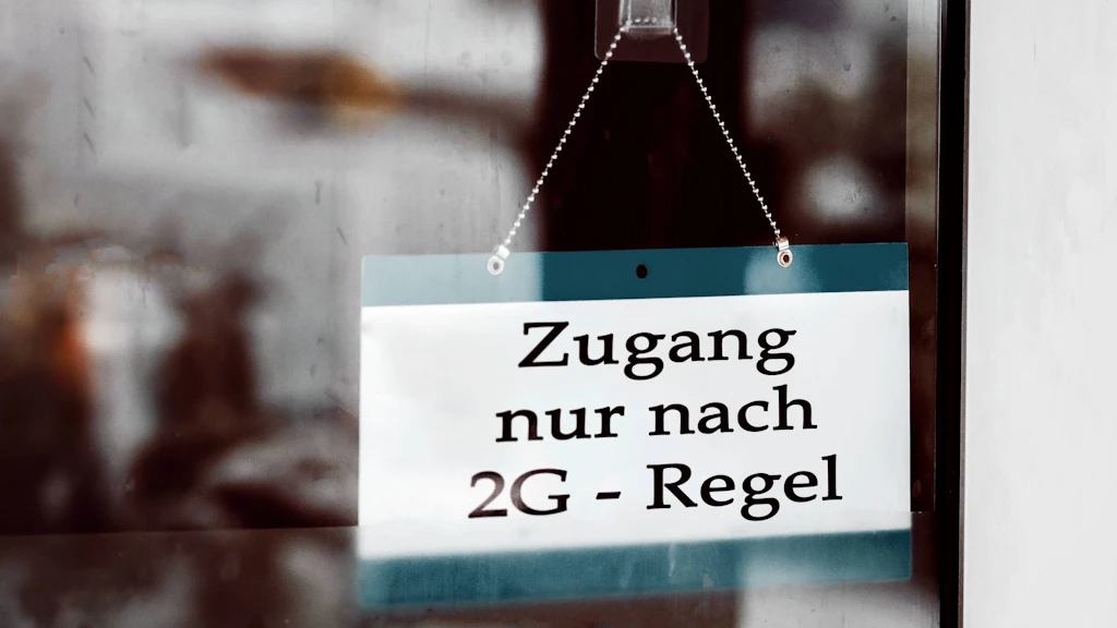 Corona-Pandemie: Für Ungeimpfte war der Zugang zu Teilen des öffentlichen Lebens zeitweise faktisch versperrt.