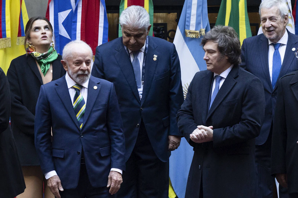 Eigentlich soll das EU-Mercosur-Abkommen den Handel beflügeln. Stattdessen prägen persönliche Feindschaften den Gipfel in Paraguay.