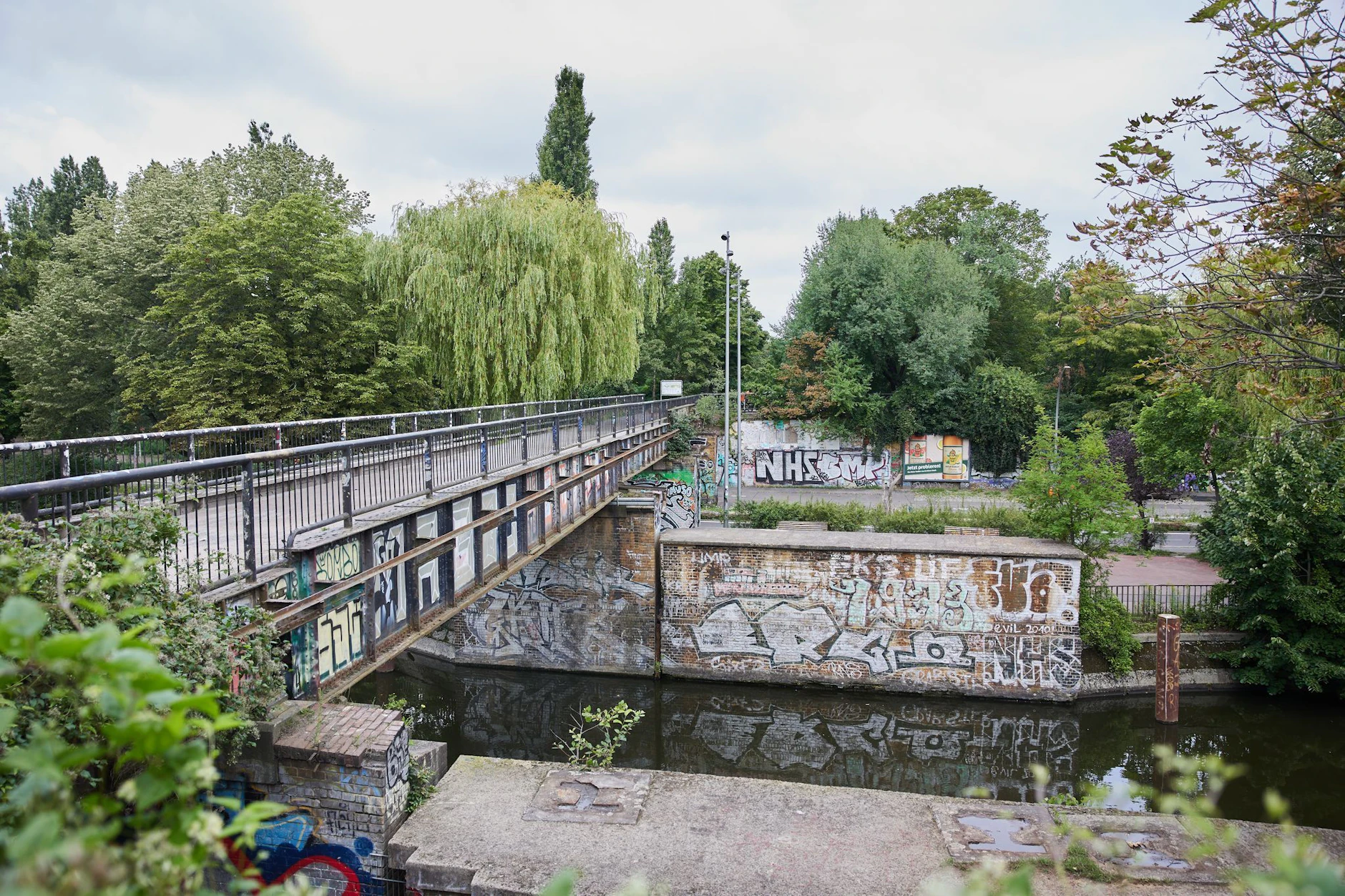 Die Initiative „ZusammenBrücken“ kämpft für den Erhalt der Brücken, die einfach zum Stadtbild dazugehören und von vielen Anwohnern genutzt werden.