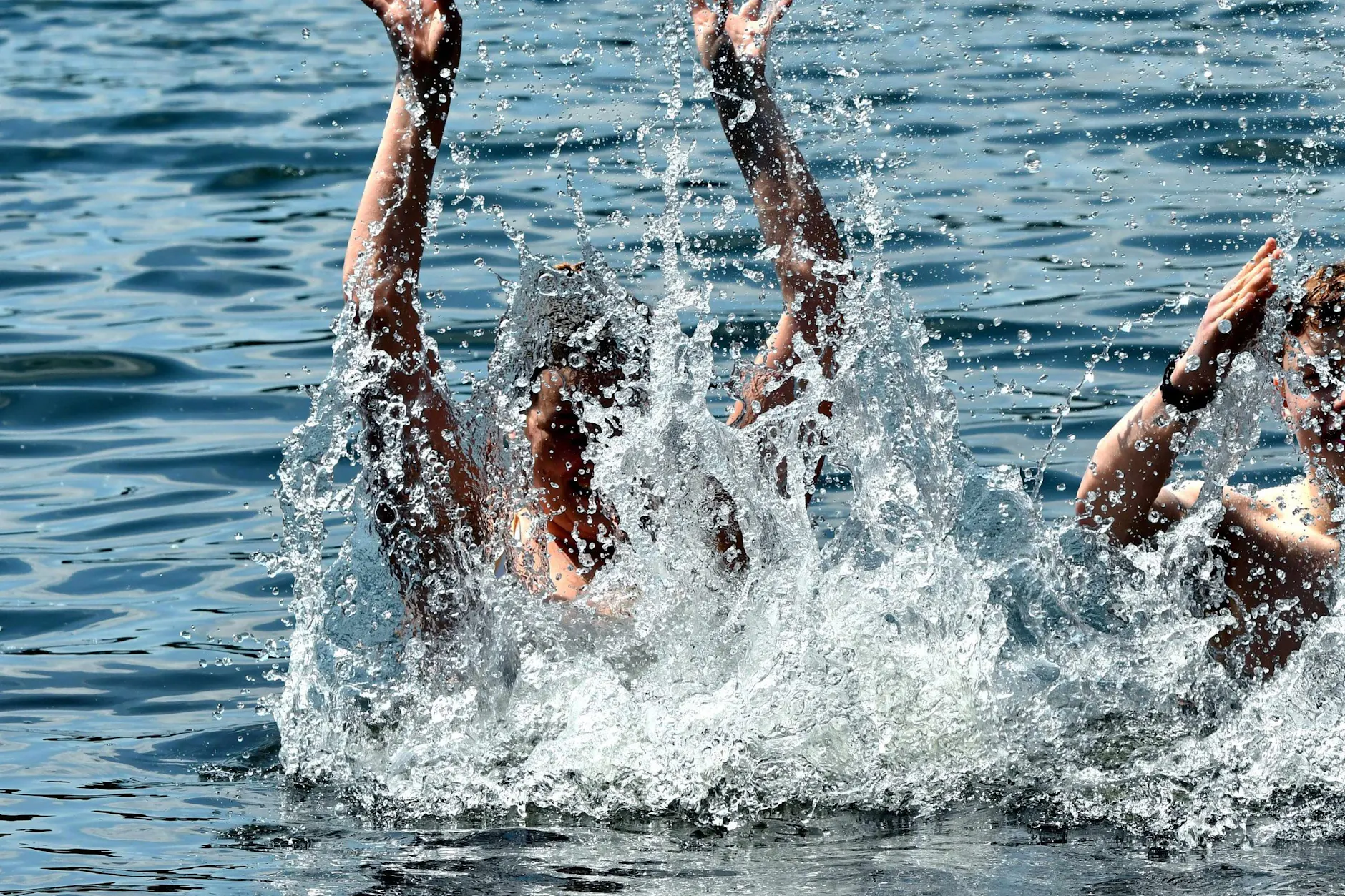Am Wochenende zieht es viele Berliner wieder ins Freibad – nur in Marzahn-Hellersdorf fehlt noch immer eins.