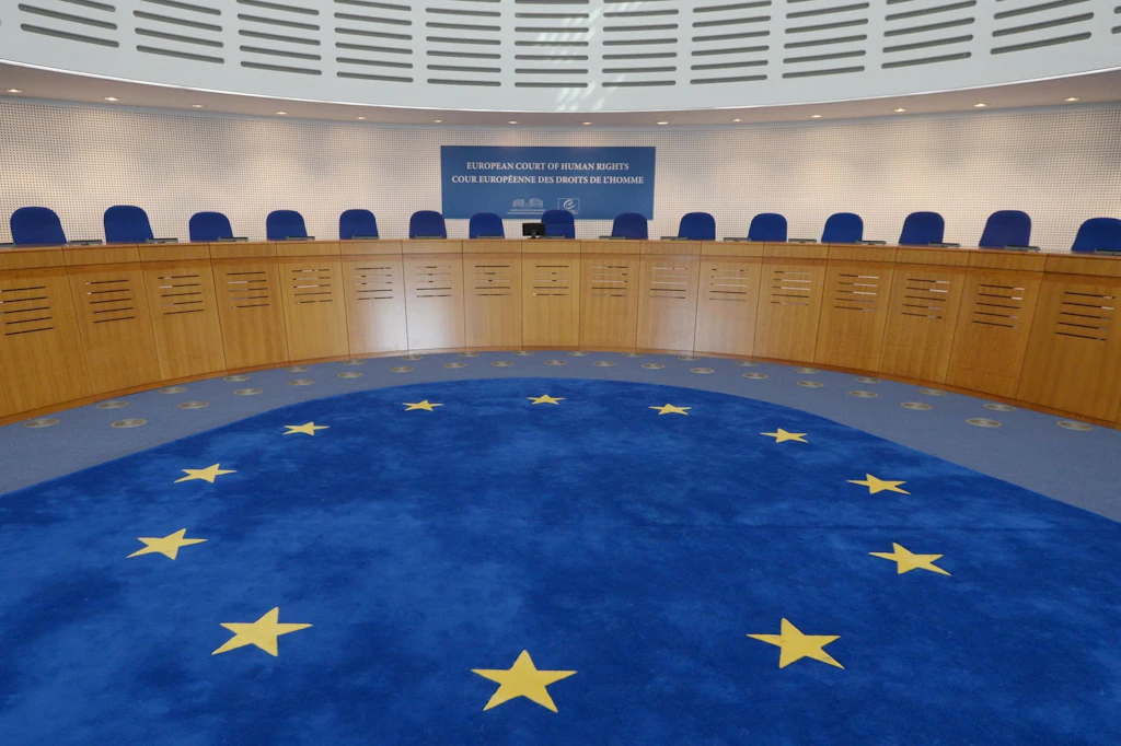 Der Europäische Gerichtshof für Menschenrechte in Straßburg wacht über die Einhaltung der Europäischen Menschenrechtskonvention.