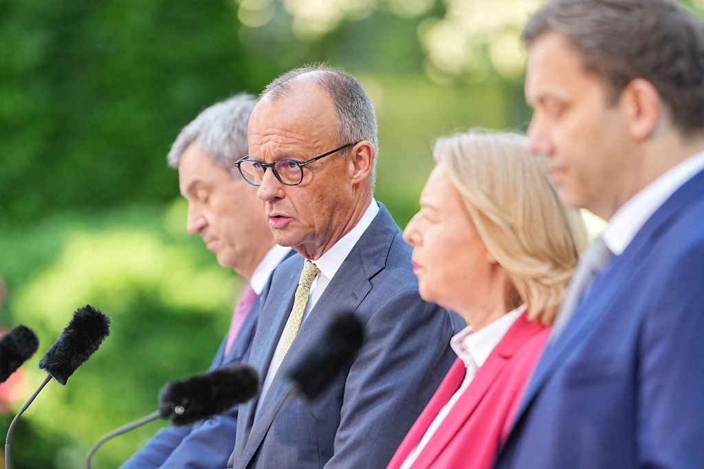 Ossis werden Traumata angedichtet, dabei verspielt der Westen das ganze Land