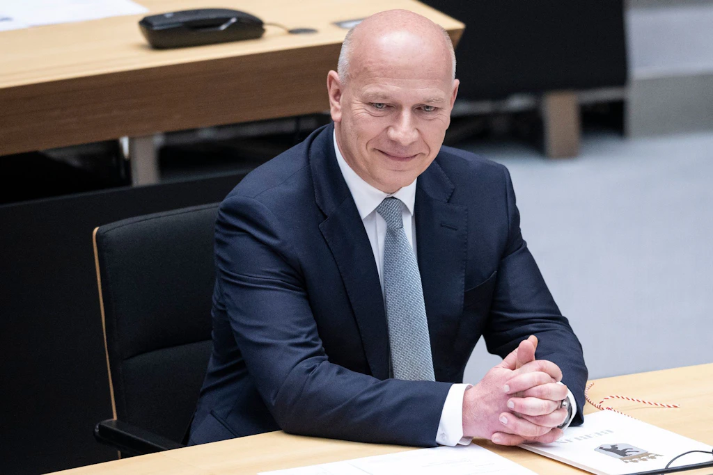 Kai Wegner zum Rücktritt aufgefordert: Kommt JU-Chef Burkart zu spät?