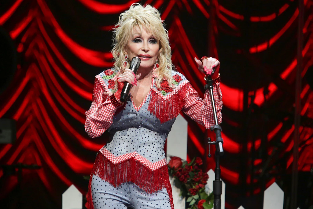 Dolly Parton. Die Sängerin starb im Alter von 80 Jahren.