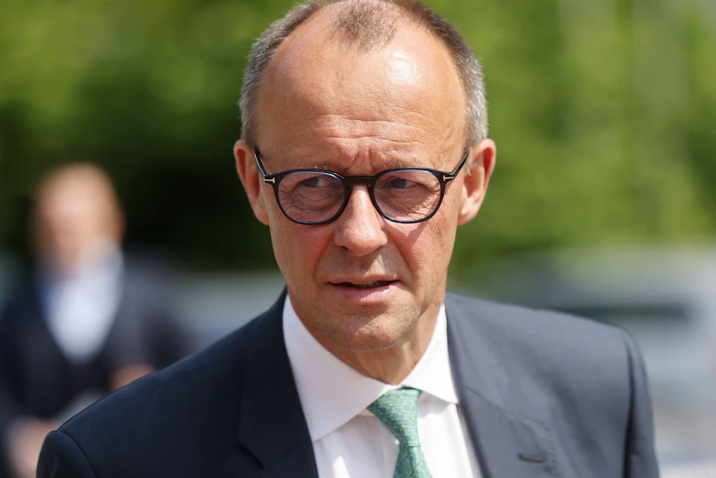 SPD-Politiker Alexander Schweitzer wirft Bundeskanzler Friedrich Merz einen Ton „wie vom Kasernenhof“ vor.