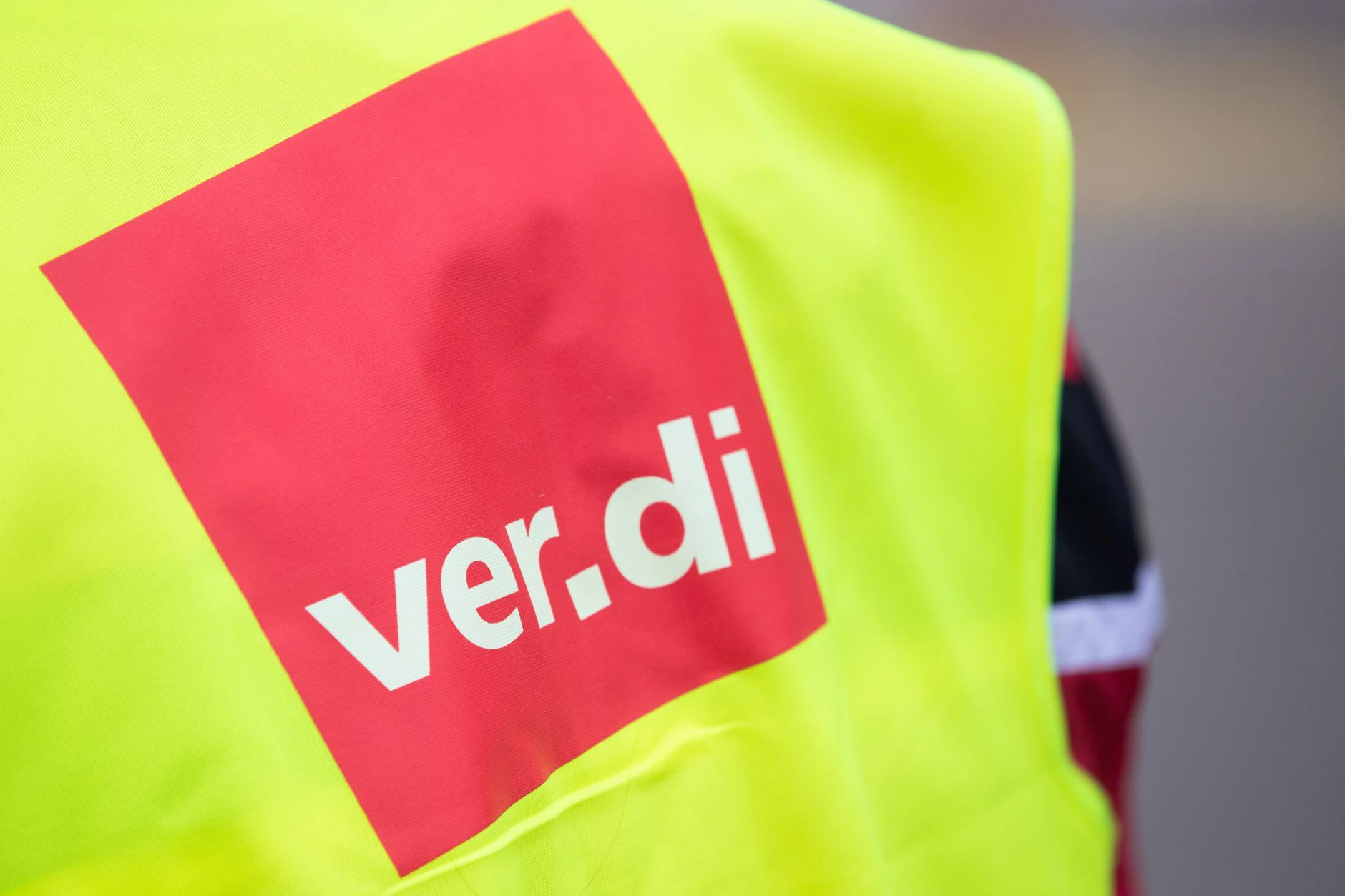 Die Gewerkschaft Verdi fordert im Einzelhandel zum Streik auf.