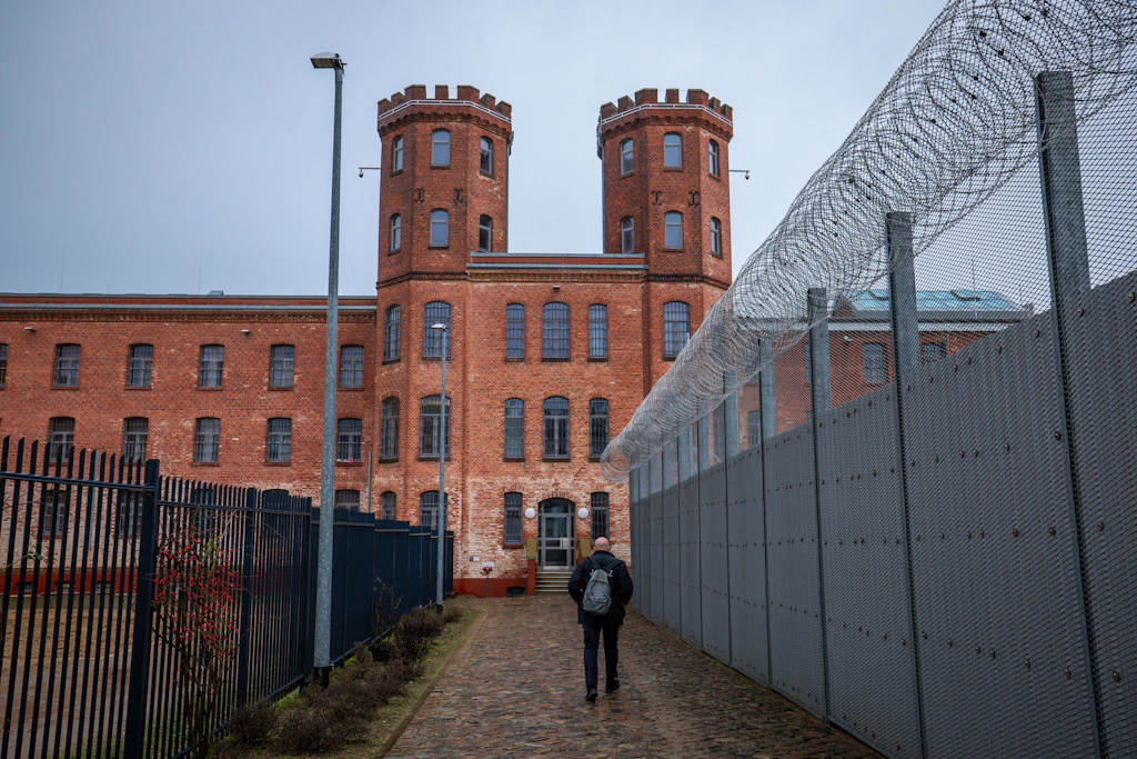 Abschluss hinter Gittern: Hoffnung für Gefangene in Mecklenburg-Vorpommern