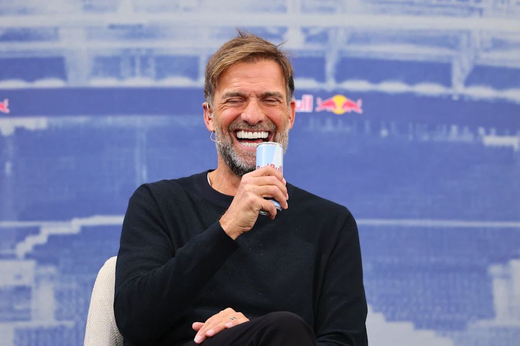 Jürgen Klopp soll neuer Bundestrainer werden. Doch der DFB muss jetzt knallhart mit Klopps Arbeitgeber Red Bull verhandeln.