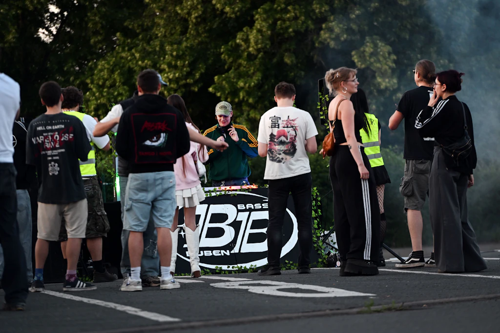 Mit der Gegenveranstaltung „Bass gegen Hass“ des Kollektivs „Bassbuben“ wollten die Raver ein politisches Zeichen setzen.