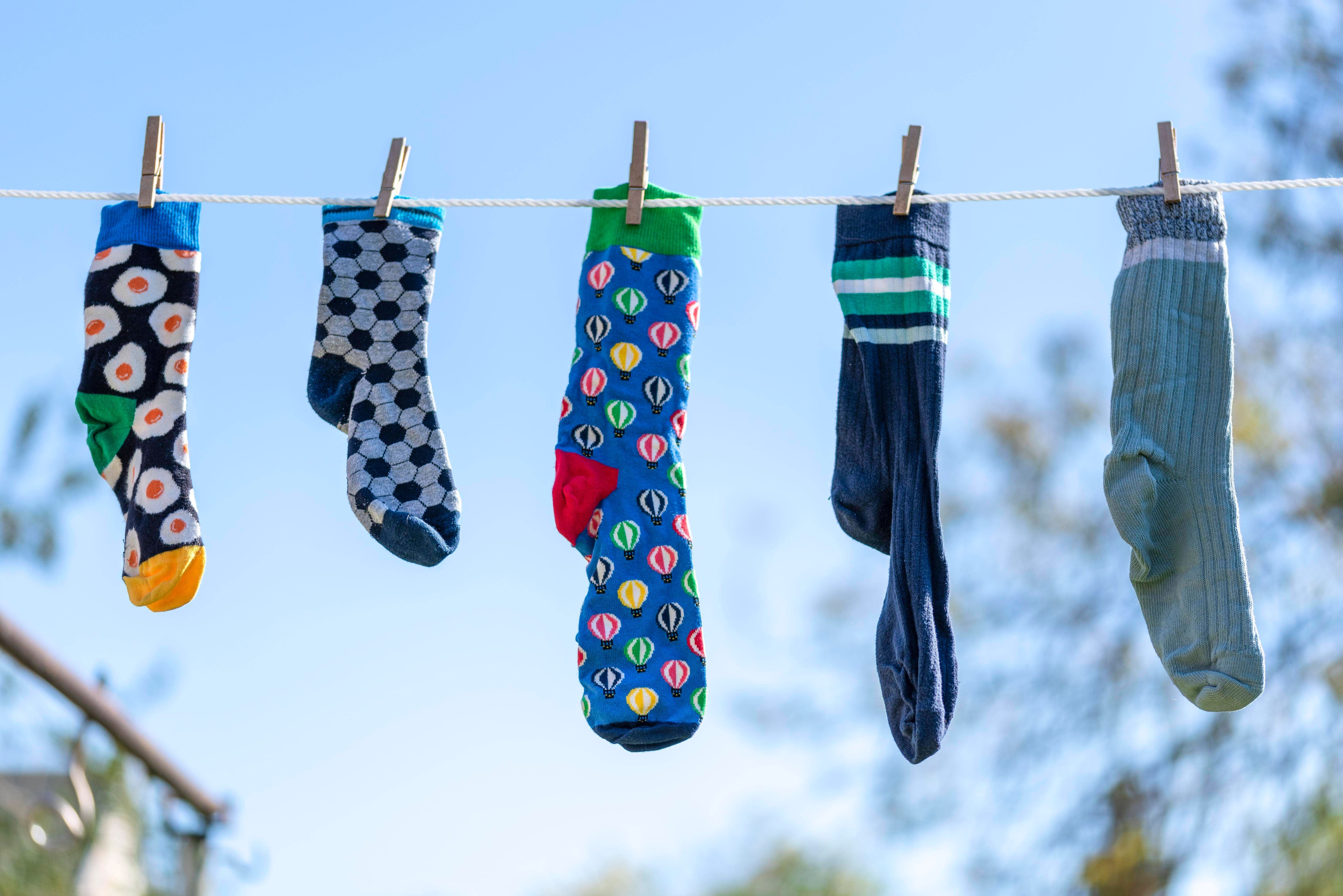 Warum in Erfurt heute 15.000 Socken an eben so viele Menschenleben erinnern