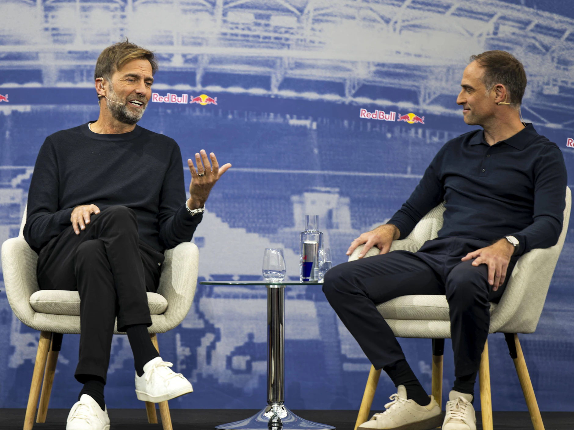 Jürgen Klopp muss bei Red-Bull-Geschäftsführer Oliver Mintzlaff um Freigabe für den Job als Bundestrainer bitten.