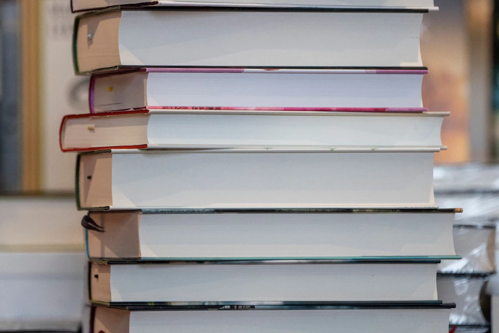 Das sind die 20 für den Deutschen Buchpreis 2026 nominierten Romane