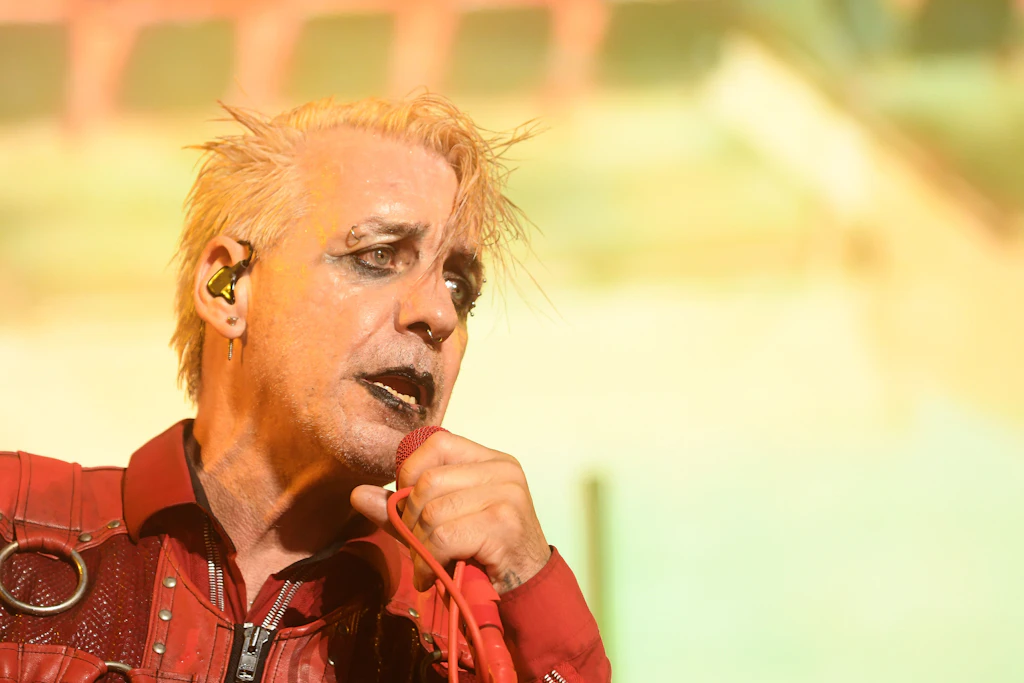 Till Lindemann, hier solo beim Till Fest am Völkerschlachtdenkmal