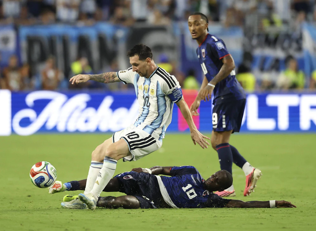WM 20206: Argentinien bricht Fußballherzen, aber Ex-Erfurter geht mit Jubel viral