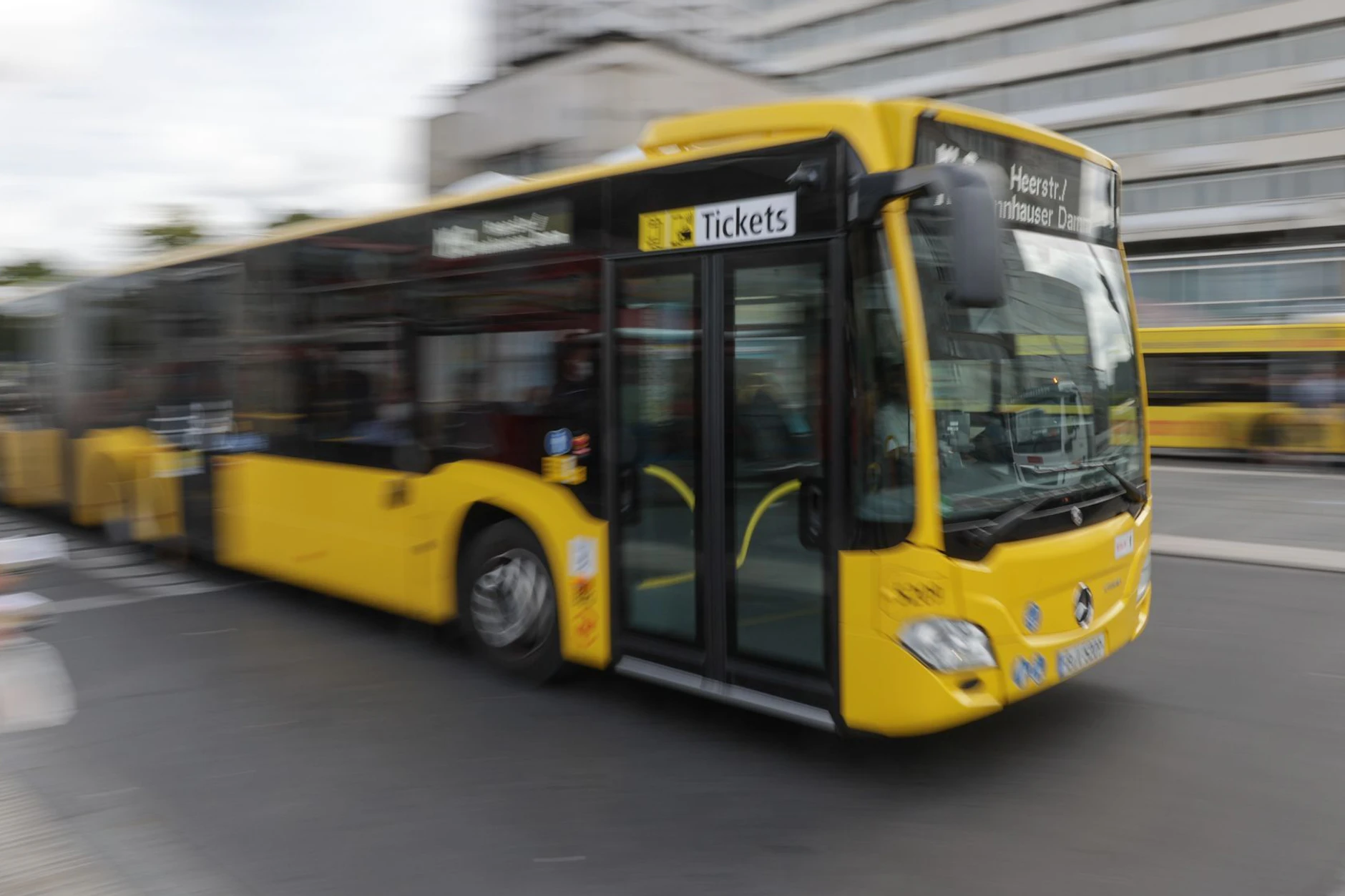 Alles rollt: Bei der BVG und der S-Bahn gibt es für Mittwoch keine neuen baustellenbedingten Meldungen.