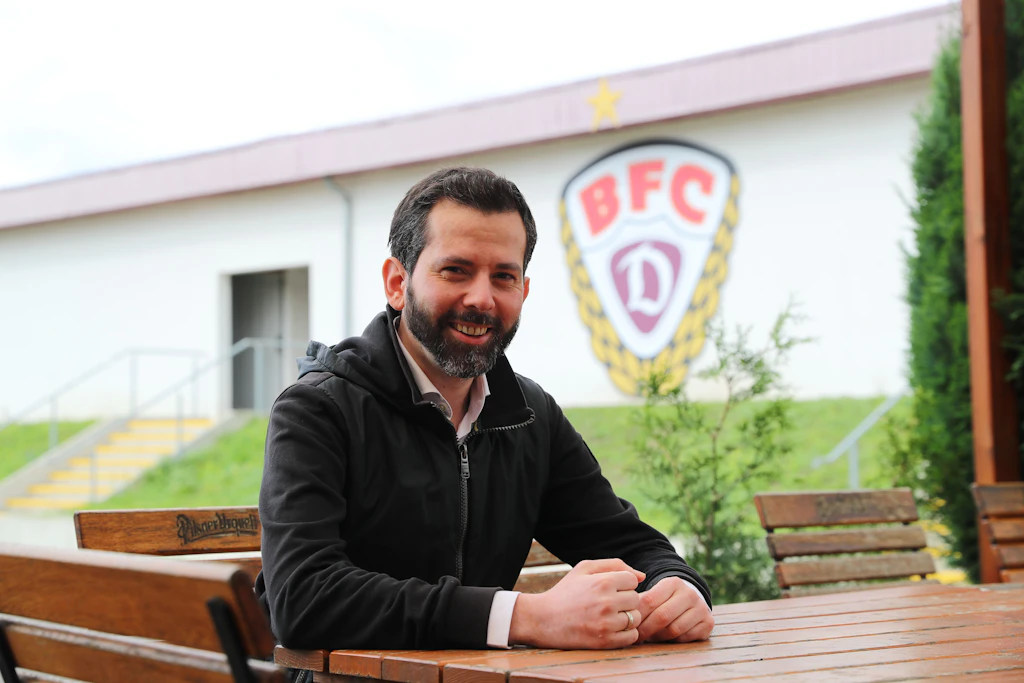 Don Quijote hatte nur Windmühlen, Dr. Pätzold hat Politik und BFC