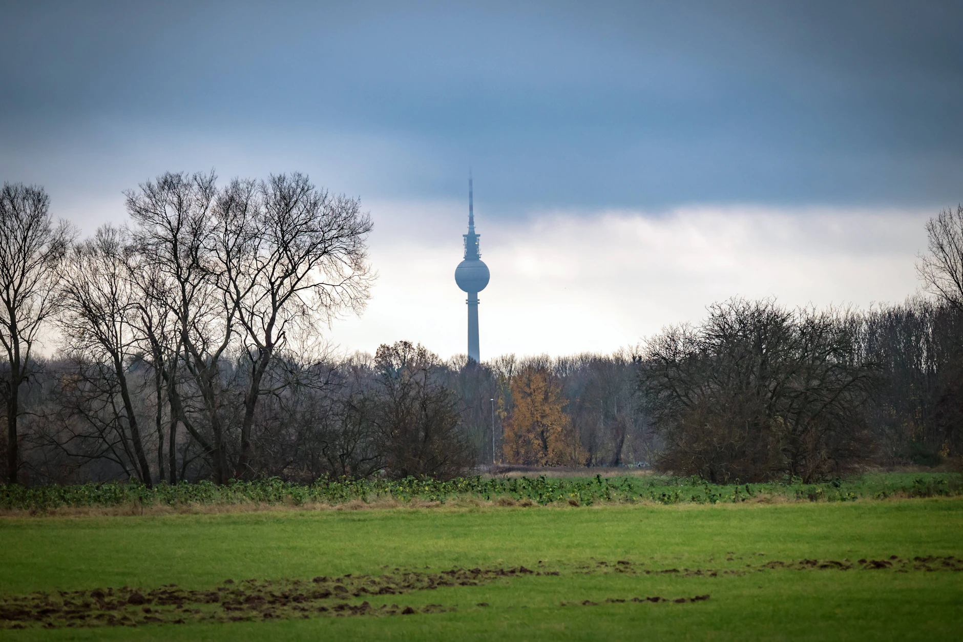 Mega-Projekt Elisabeth-Aue in Pankow: Neue Tram für 5000 Wohnungen – doch jetzt platzt der Zeitplan.