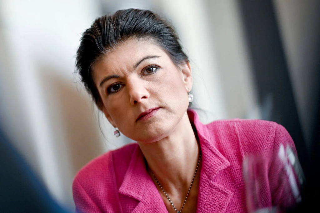 „Reiche Ihnen die Hand“: Höcke will Wagenknecht zur Ministerpräsidentin machen