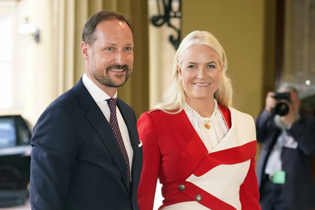 Norwegens neuer König Haakon VIII. und Königin Mette-Marit bei einem früheren Besuch in Deutschland.