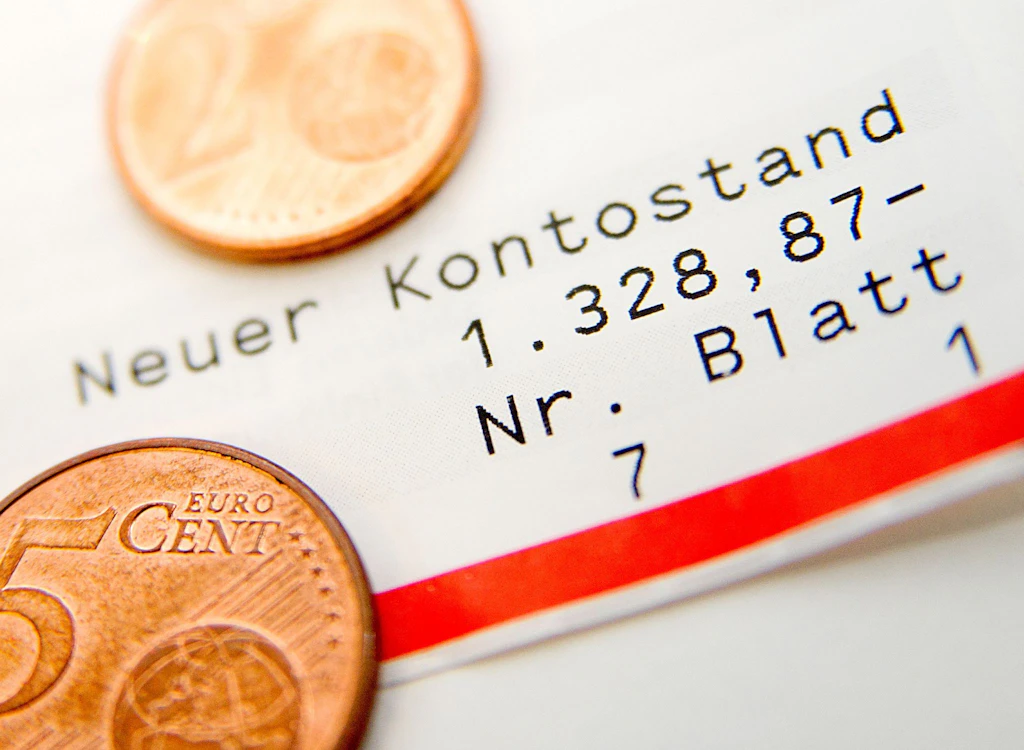 Kontoauszüge und Steuern: Was Rentner über ihre Pflichten wissen sollten