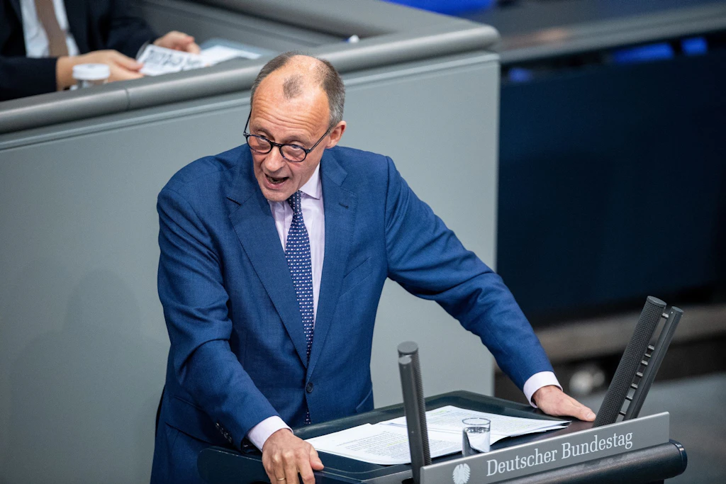 Aktuelle Umfrage: CDU verringert Abstand zur AfD, Grüne klar vor SPD