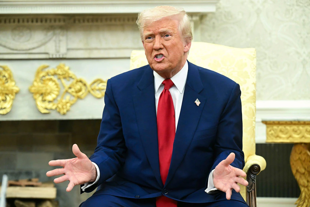 Donald Trump im Oval Office des Weißen Hauses