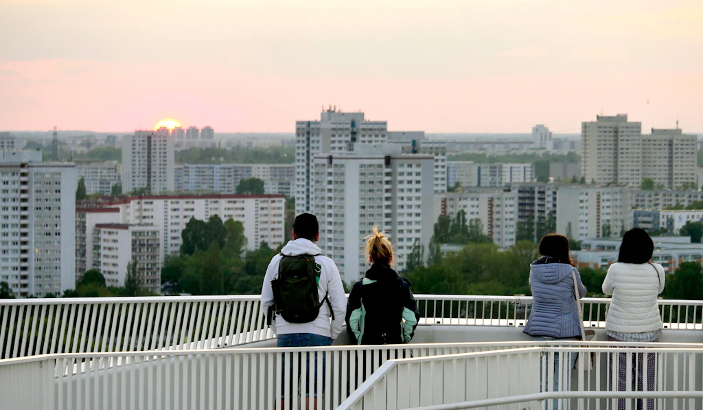 Vom roten Bezirk zur AfD-Hochburg: Der politische Wandel in Marzahn-Hellersdorf