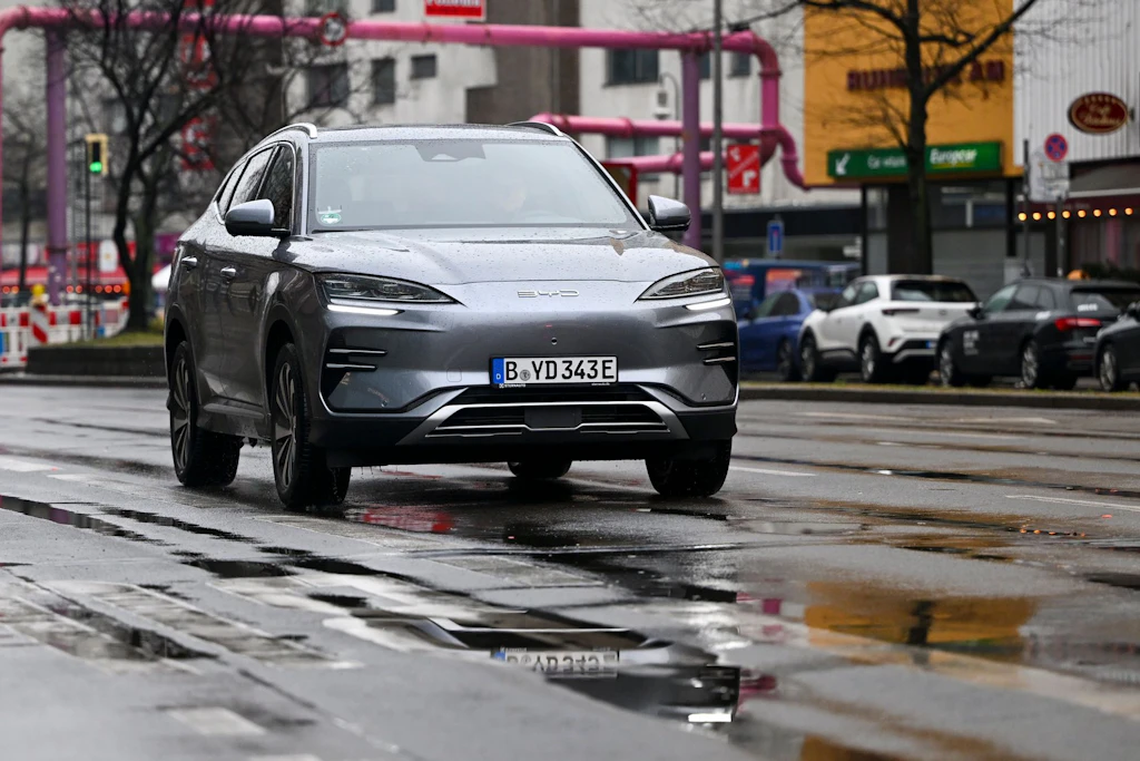 Chinesische Marken wie BYD gewinnen in Deutschland Marktanteile. Im August kamen sie auf 6,4 Prozent der Neuwagenverkäufe.