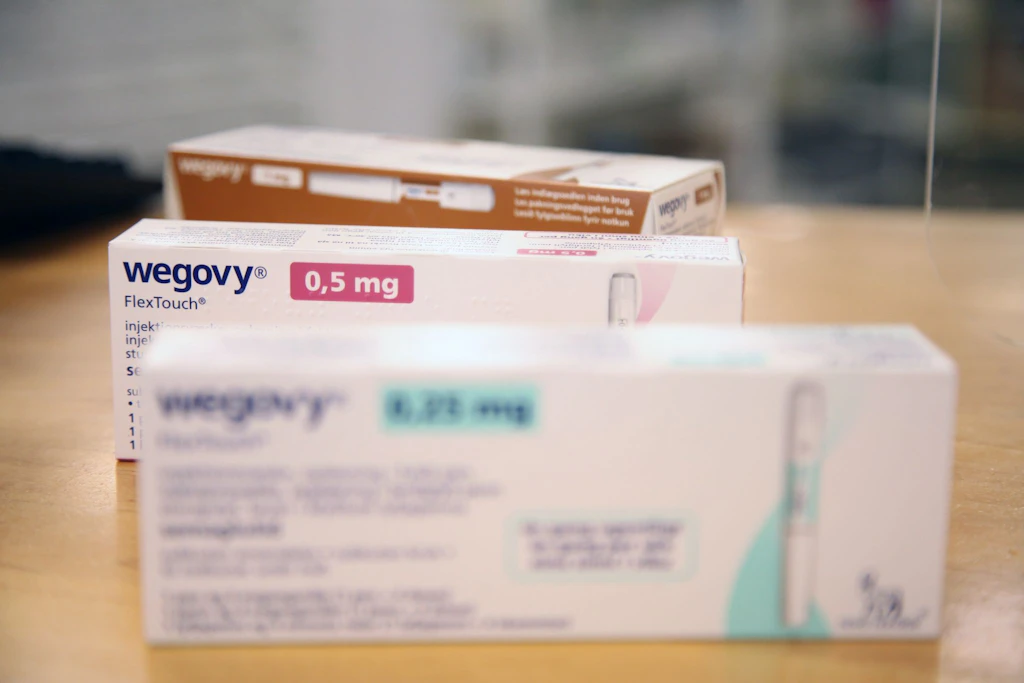 Verschiedene Packungen des Mittels „Wegovy“
