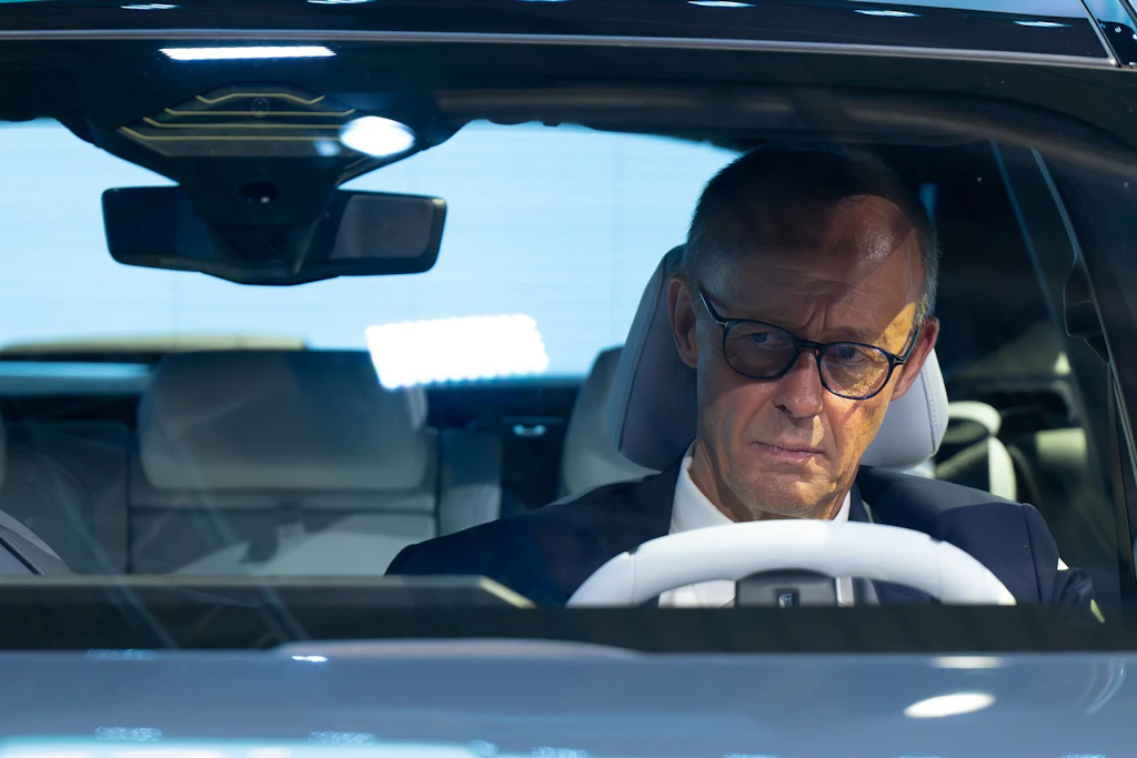 Merz will VW, BMW und Co. schützen. Doch Zölle auf chinesische Plug-in-Hybride könnten zum Boomerang werden.