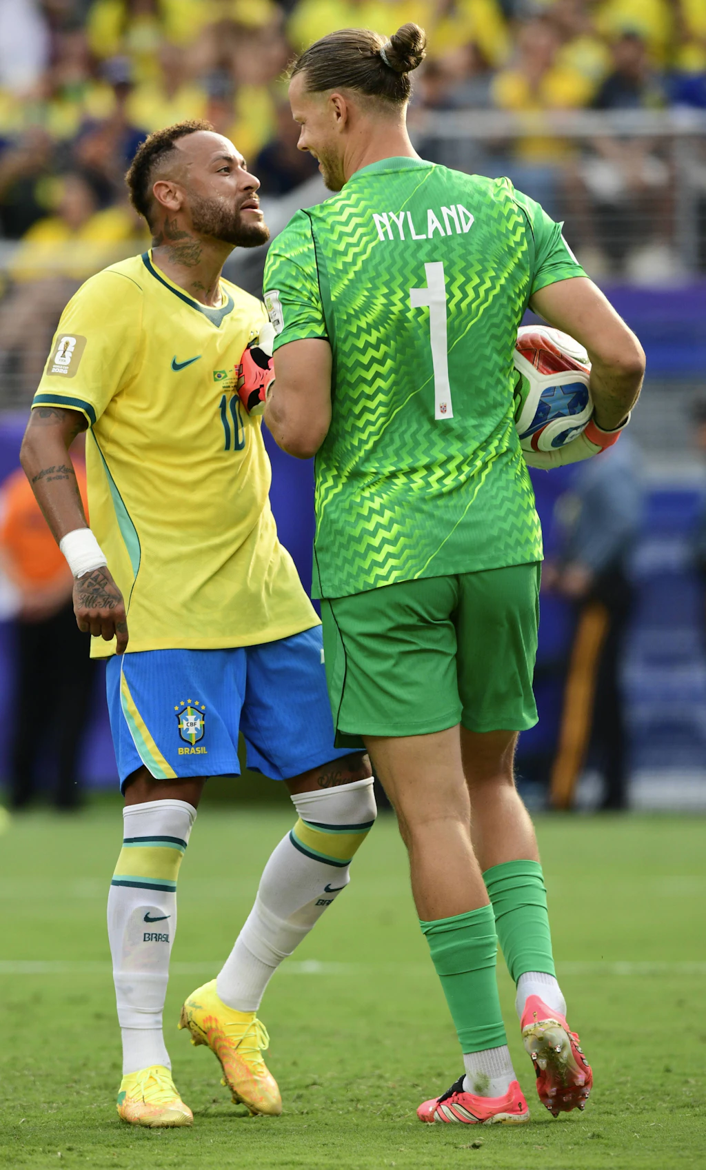 Weinen, treffen, nachtreten: Neymars peinliche letzte Sekunden im Seleção-Trikot