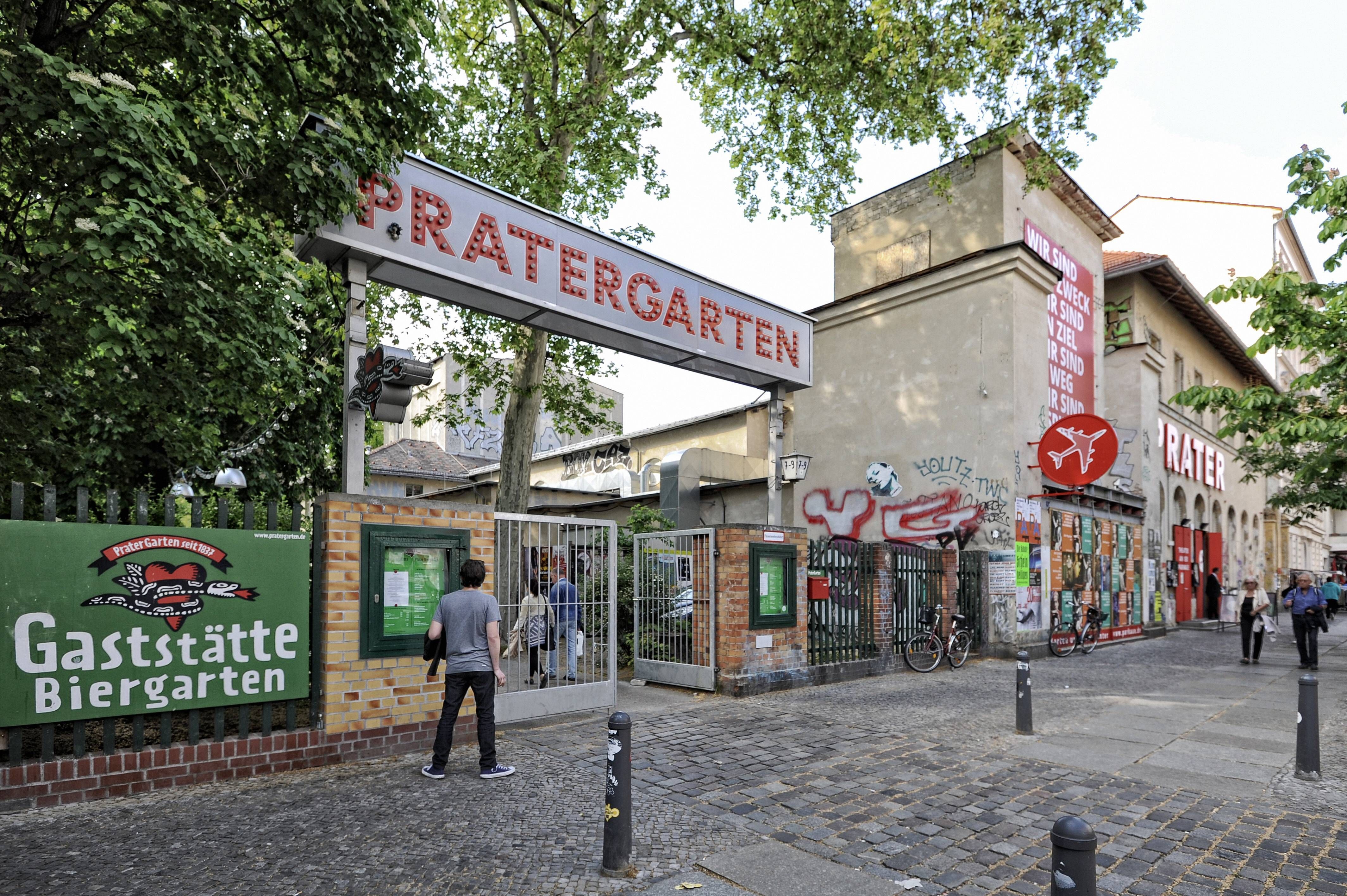Ost-Berlins berühmteste Galerie ist zurück – im Prater hängen zur Eröffnung nur Frauen