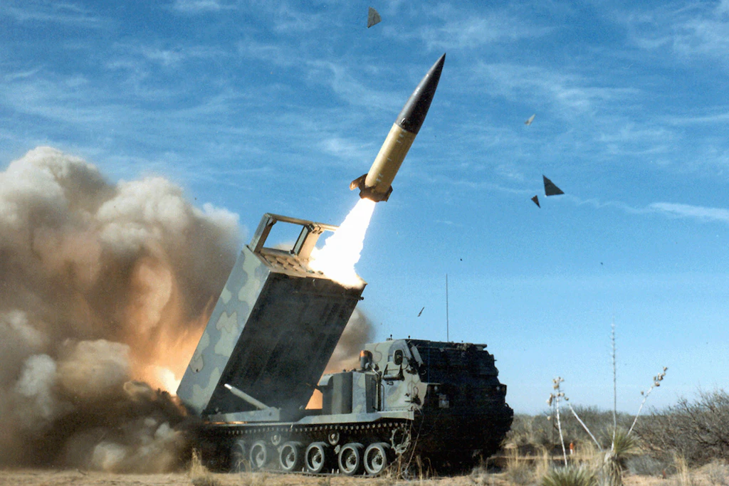 ATACMS-Rakete wird gestartet. Die Bestände der US-Armee sollen drastisch geschrumpft sein.